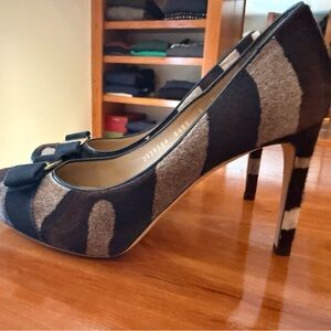 Stylish Black and Tan Women's Heels